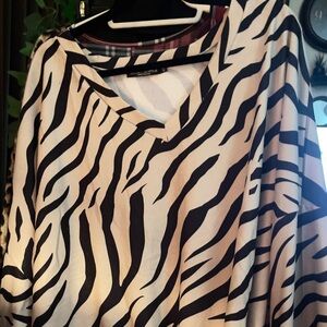 Elegant Zebra Pattern V-Neck Blouse, long sleeve